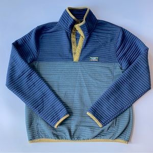 L.L. Bean Airlight Knit Pullover size Medium